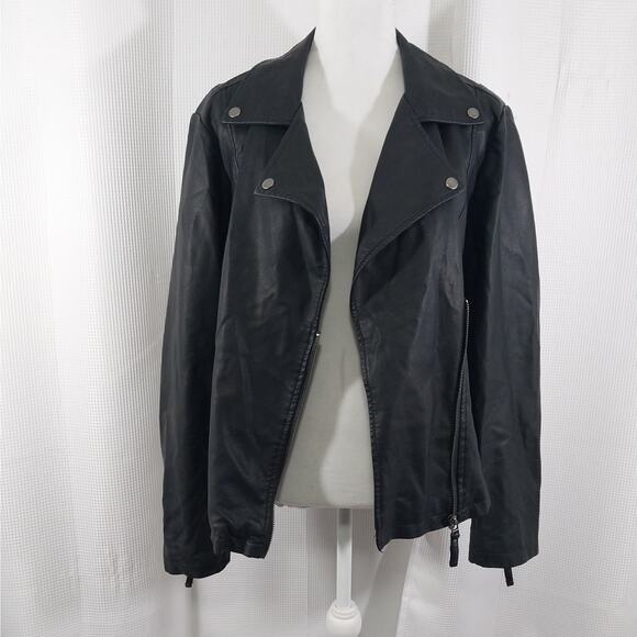 MAX STUDIO! AWESOME BLACK VEGAN LEATHER BIKER/MOTO INSPIRED JACKET, COAT! SZ XL - Picture 3 of 12